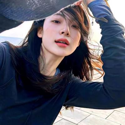 伺候老公白月光坐月子